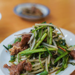 宝来家 - "韭菜豬肝（ニラレバ、ぶたきもとこみらのいためもの）"、韭（こみら）＋糵（もやし）