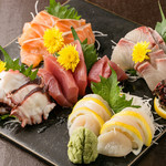 和牛もつ鍋と炙り和牛寿司 完全個室居酒屋 せんや - 