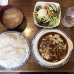 コキール - ハンバーグカレーチーズ焼き定食