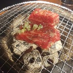 炭火焼肉ぐら - 