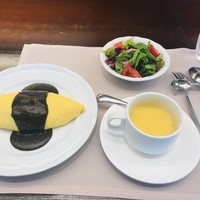 厳選洋食さくらい - ハーフオムライスセット￥１２００