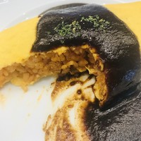 厳選洋食さくらい - オムライス断面