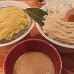 帰ってきた宮田麺児 - 小麦の大吟醸&別麺 T2Gゴールド♪