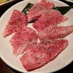 Kamino Kura Horumon - 国産牛カルビ（塩）