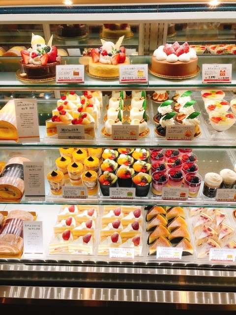 大門にある素敵なケーキ屋さん By Minak550 サクライ 洋菓子店 Sakurai 越中大門 ケーキ 食べログ