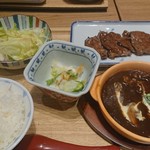 炙り牛たん万 - 