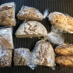 ドイツパンとワインの店 リープリング - ドイツパン全9種