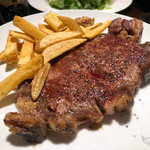 獣肉酒場 山猫軒 - A定食（サーロインステーキ／360g フライドポテト）