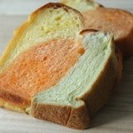 コナ・エ・ウフ - 野菜の食パン（ハーフ）152円