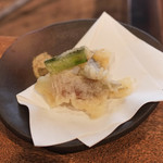 柳家 - 天ぷら、鮎、ミョウガ、ズッキーニ