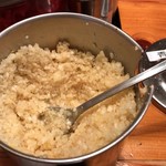 田中商店 - 【再訪】卓上にある刻みニンニク