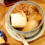 壱番館 - 肉豆腐(250円)