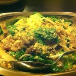 アドゥマン - 豚肉と青菜の炒め