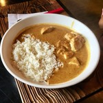 スプーンソング - 【娘の食べたカレー】ココナッツベースの骨なしチキンカレーです。