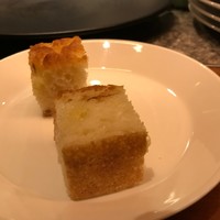 Bekk - 自家製のフォッカチャ　温かく提供されます