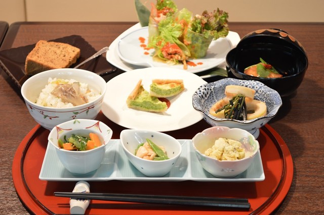 まちのごはんや がっつり亭 尼ヶ辻店 尼ケ辻 定食 食堂 食べログ