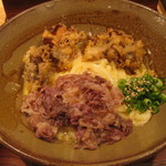 肉舞茸天かまたまうどん