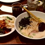 上海華龍 - 【2019.8.16(金)】ラーメンセット(豚骨ラーメン＋回鍋肉丼)880円