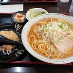 満洲味 - 2019年8月　ラーメン定食大（950円）