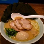 Ramen Goen - 2019.5.14  【醤油とんこつらーめん】＋【得トッピング (チャーシュー2枚、海苔、味玉1個)】 750円＋250円