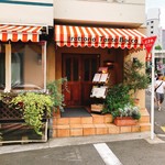 トラットリア タンタボッカ - 外観