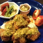 食堂 ヤポネシア - 鶏から揚げネギ香味ダレ（油淋鶏）