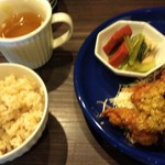 食堂 ヤポネシア - 鶏から揚げネギ香味ダレ（油淋鶏）1000円+税