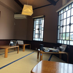 카레노 타쿠미 - 店内