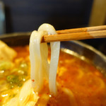 山元麺蔵 - 温かいうどんでもモチモチが健在