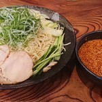 廣島つけ麺本舗 ばくだん屋 - 