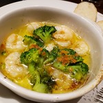 コバラヘッタ - 海老とブロッコリーのアヒージョ