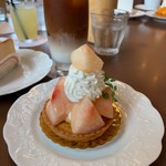 桃のタルト