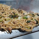 ホルモン焼きうどん 一力 - アップ