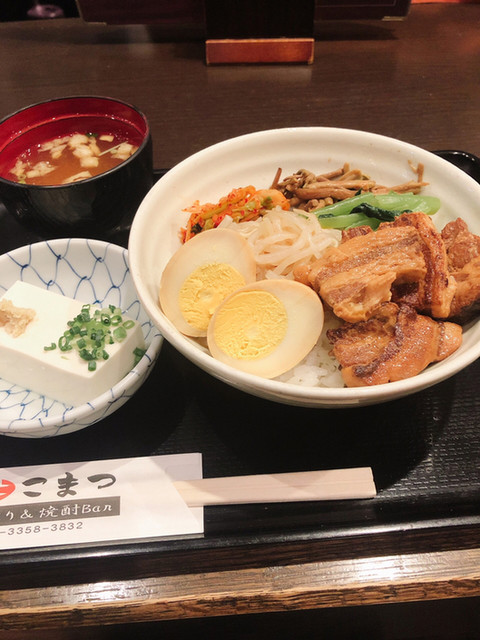 丼 こまつ どんぶりアンド焼酎bar ドン コマツ ドンブリ ショウチュウ バー 新宿西口 丼もの その他 食べログ