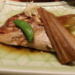 Bankokuya - 絶品　鯛の兜煮