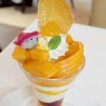 資生堂パーラー - 沖縄県宮古島産 キーツマンゴーのパフェ