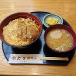 やぶ善 - かつ丼、850円。