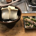 113656545 - 酢モツと豆腐