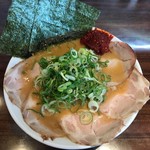 麺屋まるきゅう - 赤こってりラーメン