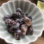 カフェアンドショップ ロータスランド - 2019/08/16
      モーニングＣセット 有機コーヒー 380円
      今週のおまかせセット 550円
      ・こんにゃく唐揚げの甘酢あん
      ・卵豆腐
      ・味噌きゅうり
      ・フレッシュサラダ
      ・スイカ