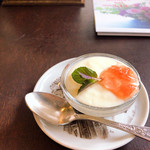 ボタニカルアイテムアンドカフェ シアン - 