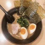 よつ家 - ラーメン/600
味玉クーポン