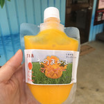 畑の中のジュース屋さん - ピーチマンゴーの100%ジュース