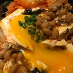 旬酔基じ - 納豆と豆腐を合わせると
      糸が少なく食べやすくなります♬