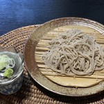 亀徳泉 - 十割蕎麦（普通盛）