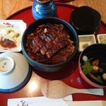 ひつまぶし名古屋備長 ラシック店 - 