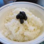 南国ビジネスホテル - ご飯には岩ノリを乗せていただいてみました。