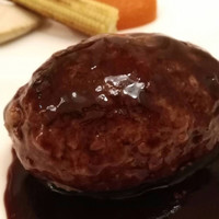 ahill ginza - ahill名物 特製フォアグラ入りハンバーグステーキ