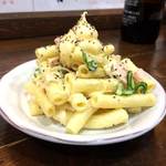 もつ焼き 次郎 - マカロニサラダ