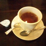 マンジャ ピエーノ - セットの紅茶